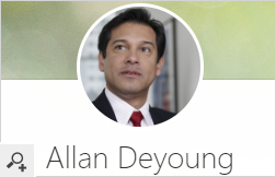Jedes Benutzerfoto wird mit Delve synchronisiert, wo Microsoft 365-Profile gespeichert werden.