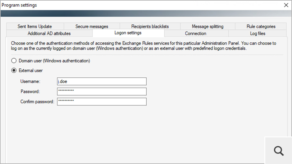 Im Settings-Fenster lassen sich außerdem Log-on-Optionen für das Administrationspanel festlegen. Sie können entweder die Windows-Domänenauthentifizierung nutzen oder ein externes Account für Anwender von außerhalb der Domäne verwenden.